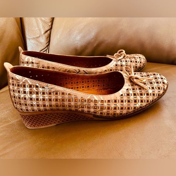 Flavia Passini, Women’s 39, Slip On Wedge, Leather Upper, Shoes, GUC - Picture 12 of 15